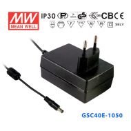 GSC40E-1050   40W   19~38V  1050mA  恒流輸出帶PFC功能塑殼墻插型LED專用適配器電源